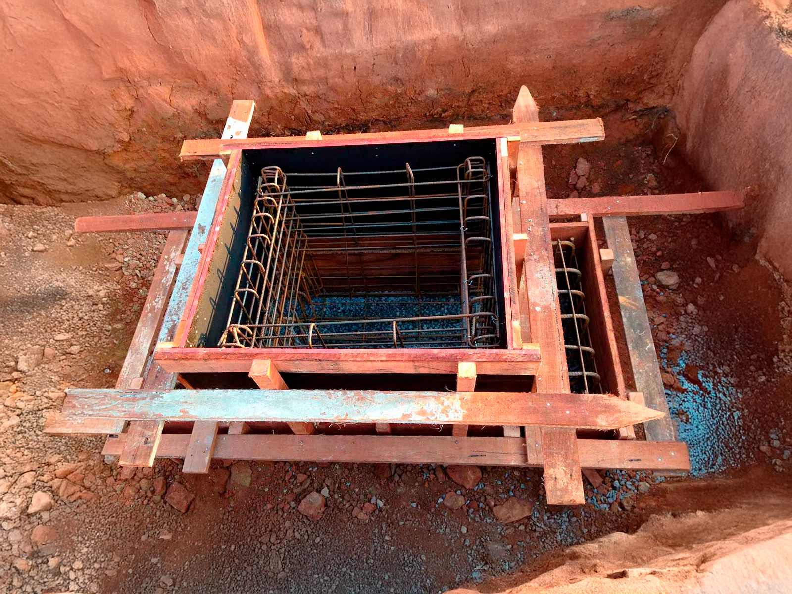 Fundação de obra industrial